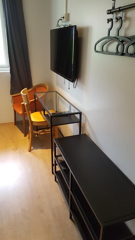 Hotel Sveinbjarnargerdi Svalbarthseyri Экстерьер фото