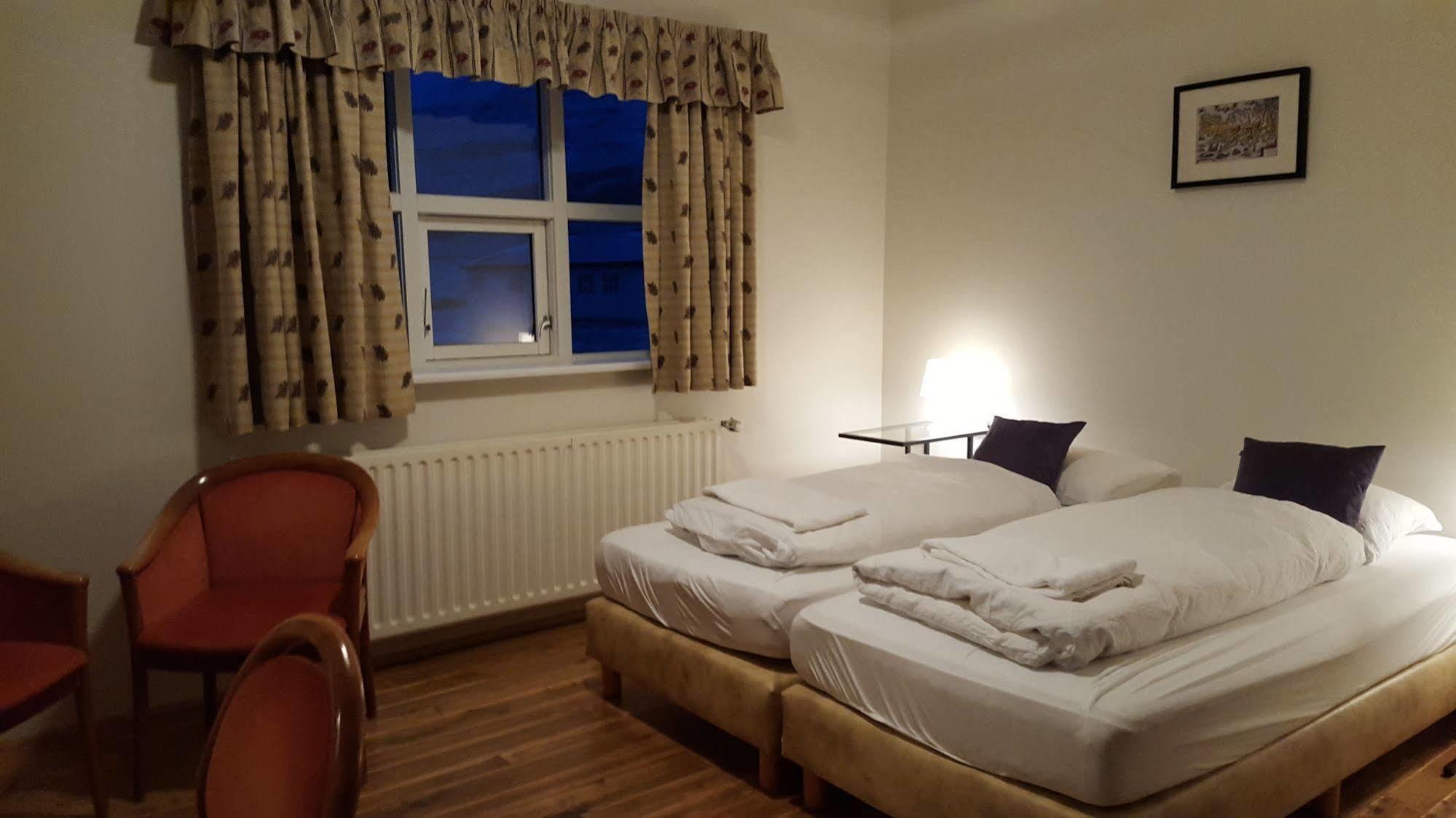 Hotel Sveinbjarnargerdi Svalbarthseyri Экстерьер фото