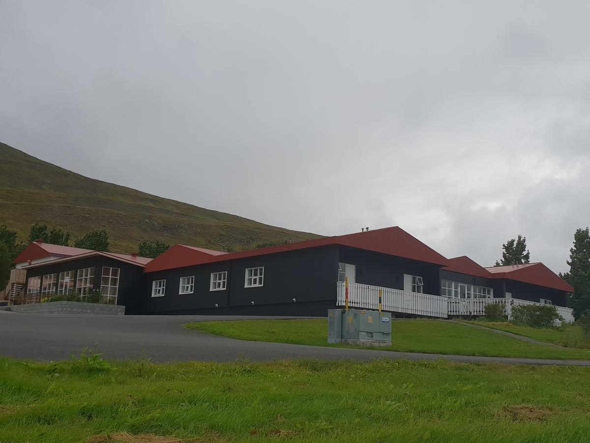 Hotel Sveinbjarnargerdi Svalbarthseyri Экстерьер фото